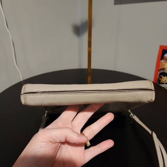 Kate Spade Beige Crossbody Bag - Picture 4 of 5